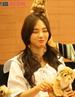 은근 섹시한 민아 | 인스티즈