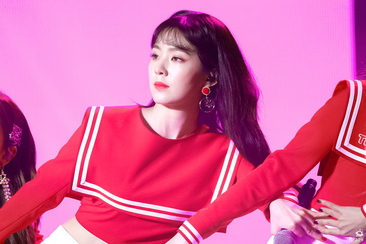 코코린이 골 넣을거 같아서 아이린 | 인스티즈