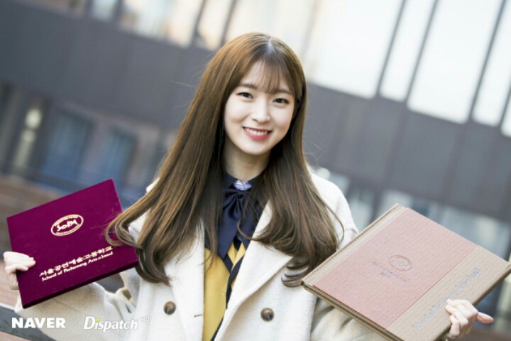 오마이걸 사랑둥이 아린 졸업사진&단체사진 | 인스티즈