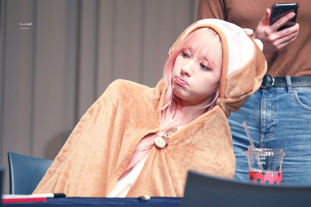 우주소녀의 얼굴대장 보나.jpgif | 인스티즈