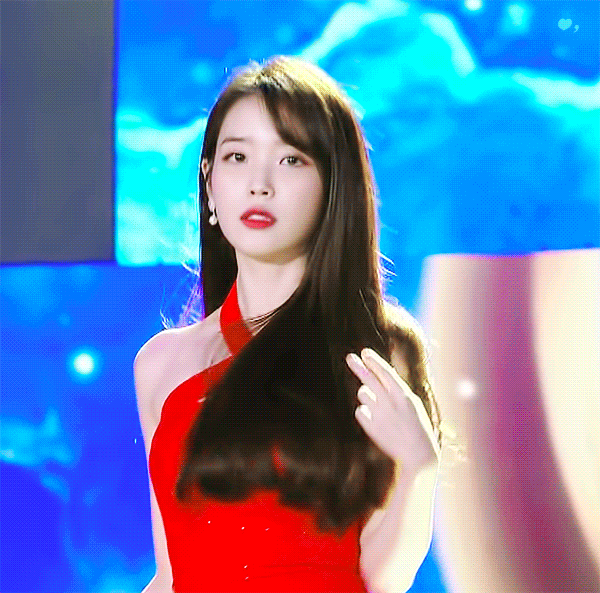 가요대전 아이유.gif | 인스티즈