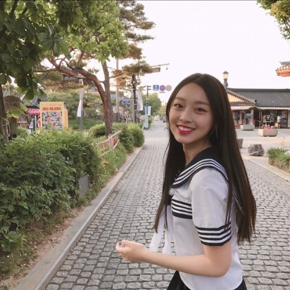 미모에 물이오른 18세 이수민 | 인스티즈