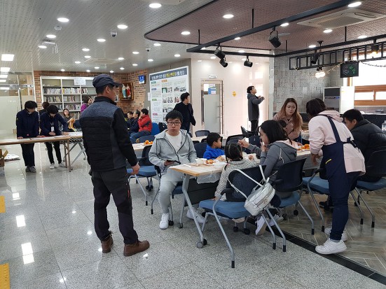 19.03.03(일) 삼겹살데이에 만나는 런치파티!!