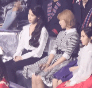 트와이스 정연 : 아이유 TV 다 봤어요 | 인스티즈