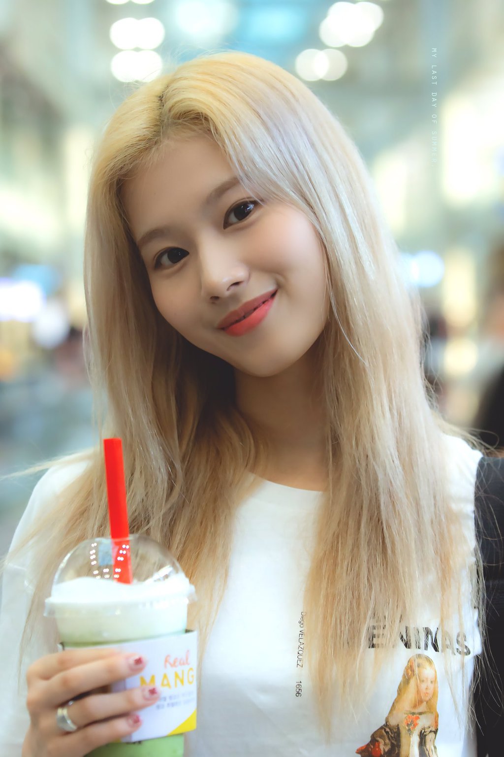 오늘이 생일인 트와이스 사나.jpgif (335장) | 인스티즈