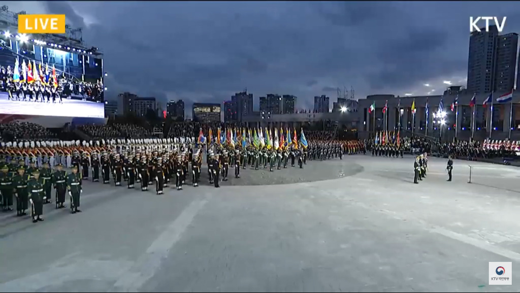 제70주년 국군의 날 기념식 오프닝.jpg | 인스티즈