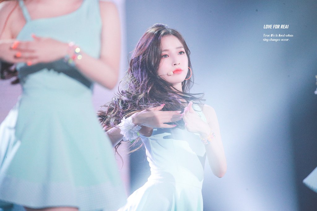 분위기보스 오마이걸 아린이.jpgif | 인스티즈