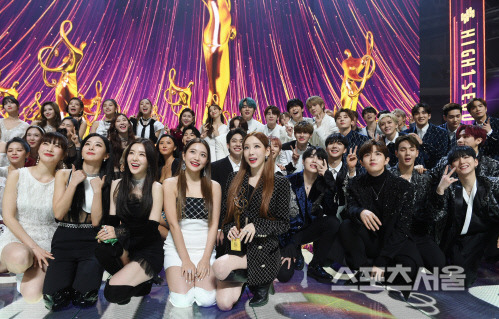 99D0273C5E3343D10E258B