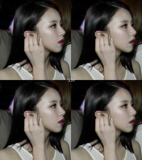 입체적인 이목구비에 콧대가 쩌는 트와이스 채영.jpgif | 인스티즈