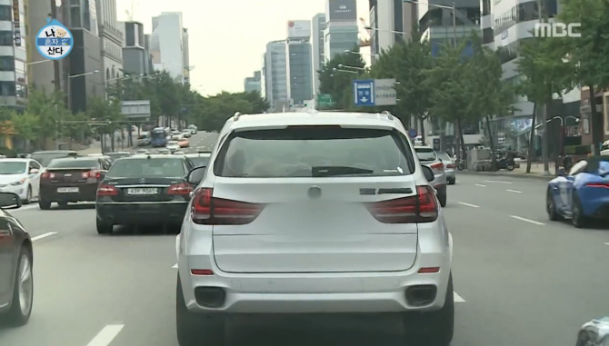 달심누나가 타고 다니는 차량.jpg | 인스티즈