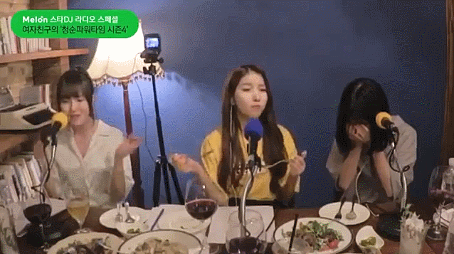 언니들 울면 곧바로 동기화되는 여자친구 엄지.jpgif | 인스티즈