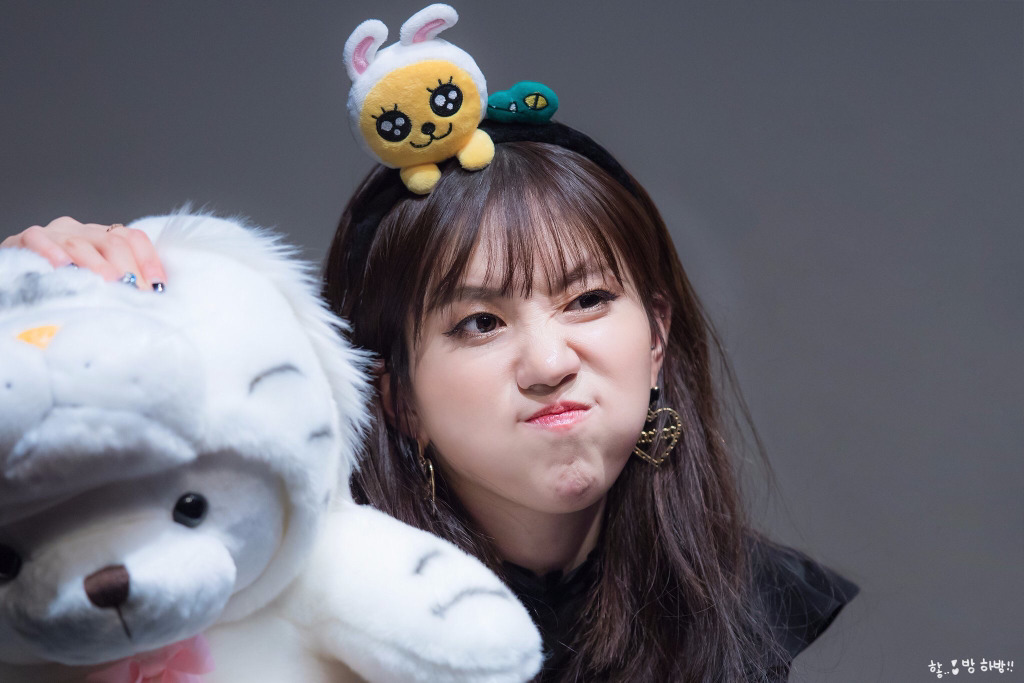 [러블리즈] 잘 때가 된 것 같아서 명은이 | 인스티즈