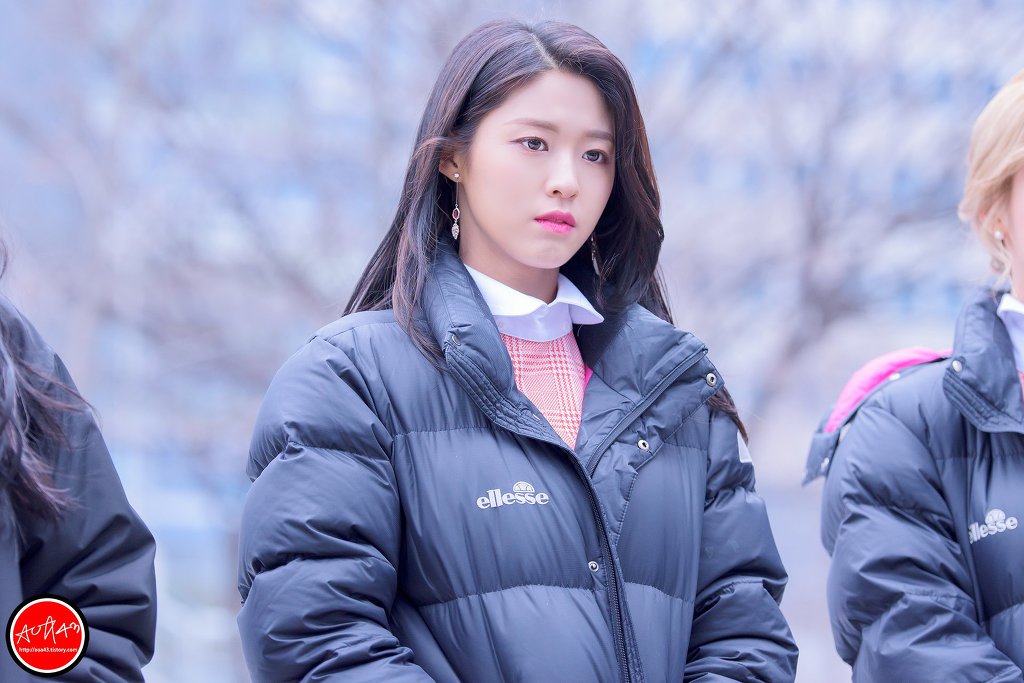 사진으로 보는 17시즌 설현.jpg | 인스티즈