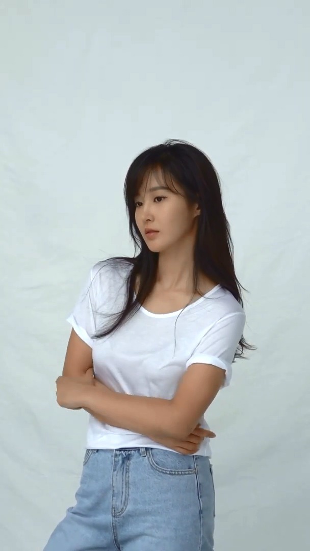 99F97C4D5F4A74E1075035